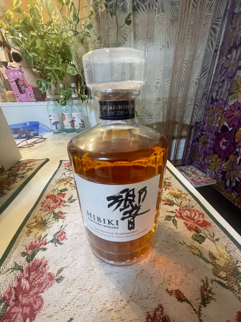 HIBIKI Japanese Harmony ウイスキー 700ml