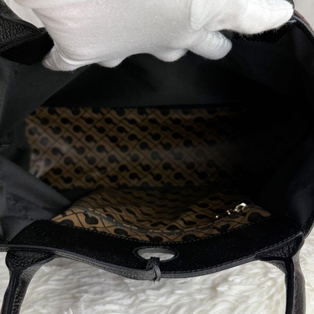 新品タグ付♡GHERARDINI ゲラルディーニ ブランドロゴ総柄 トートバッグ