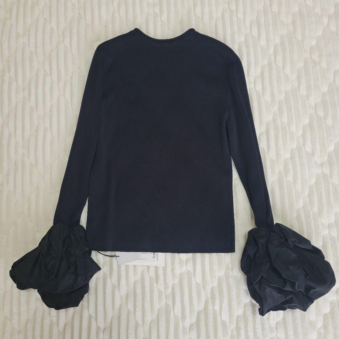 HER. ボリュームスリーブニットトップス