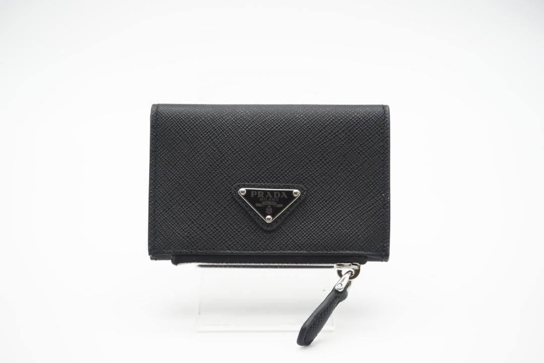 PRADA ケース サフィアーノ レザートライアングルロゴ ブラック A