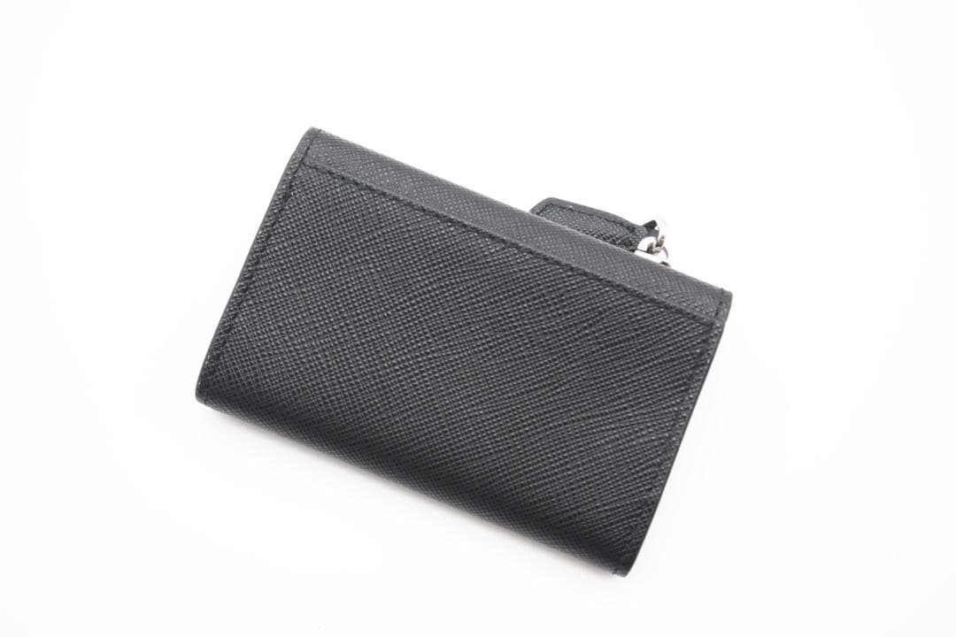 PRADA ケース サフィアーノ レザートライアングルロゴ ブラック A