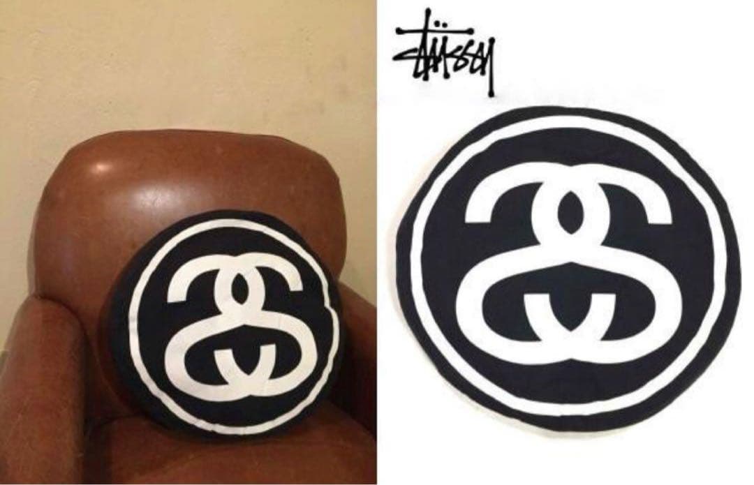 ストゥーシー クッションSTUSSY