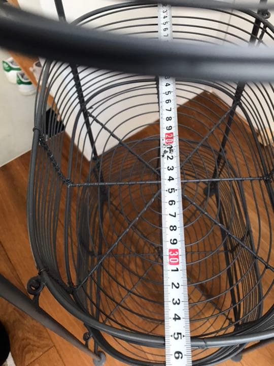 アンティーク風　3段かご