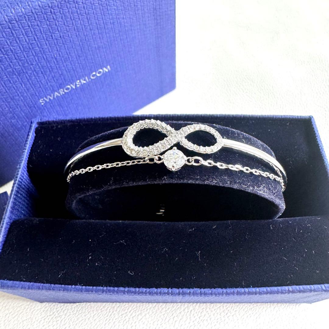 【未使用】スワロフスキー インフィニティ バングル ブレスレット 無限大