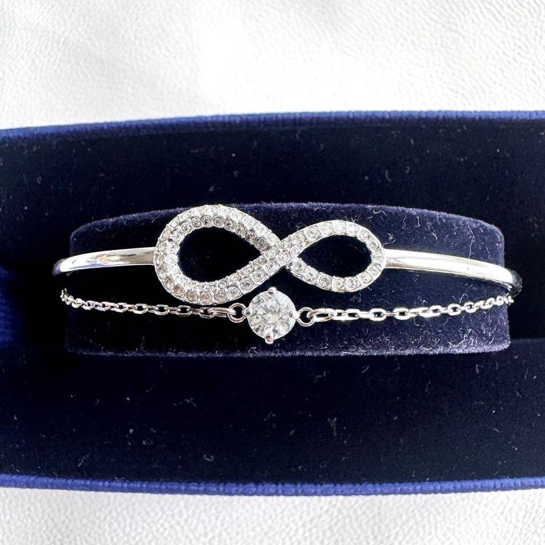 【未使用】スワロフスキー インフィニティ バングル ブレスレット 無限大