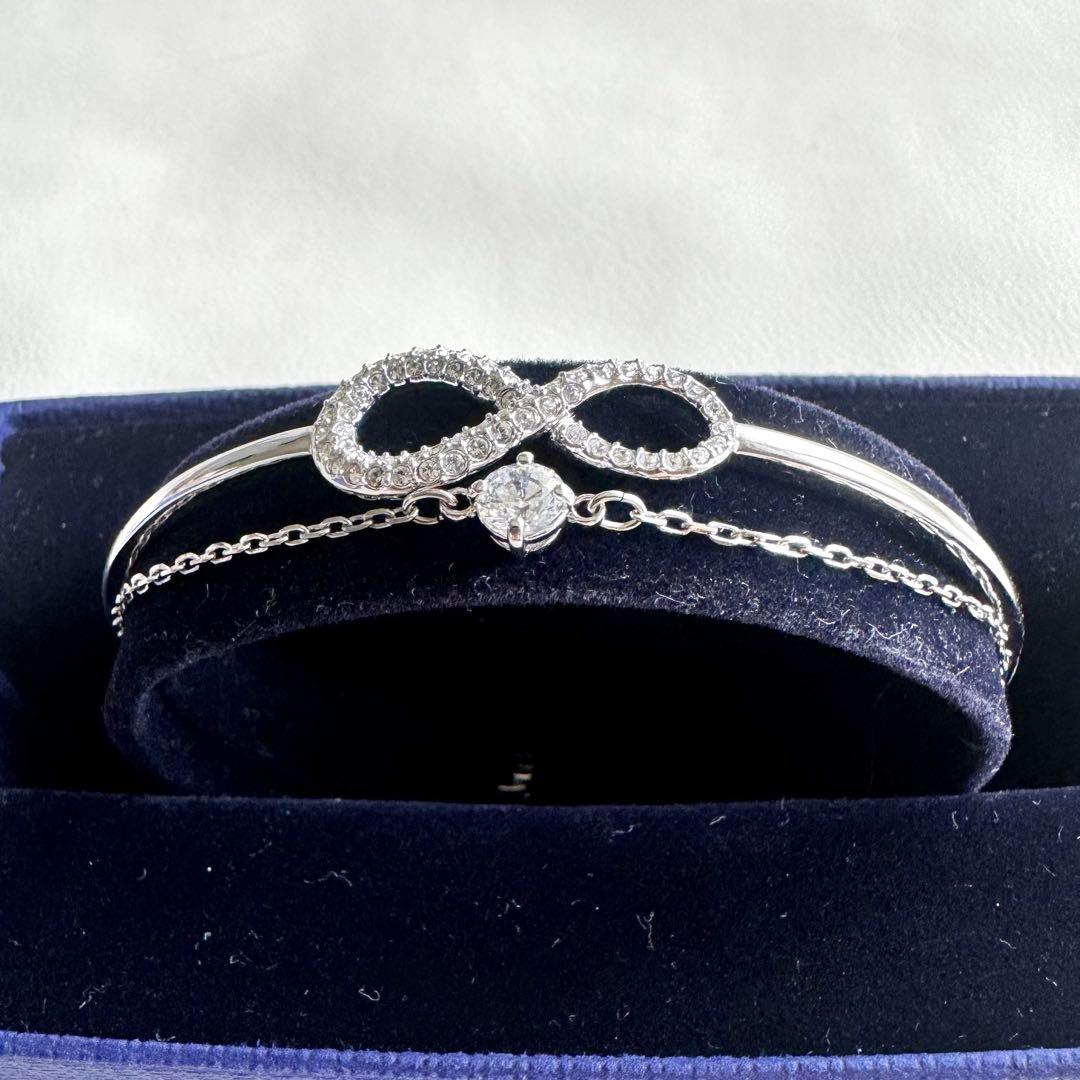 【未使用】スワロフスキー インフィニティ バングル ブレスレット 無限大