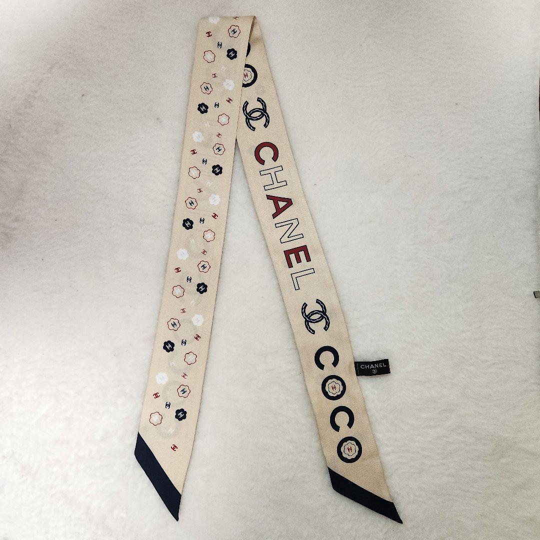 CHANEL　ココマーク スカーフ　シルク　ベージュ　カメリア