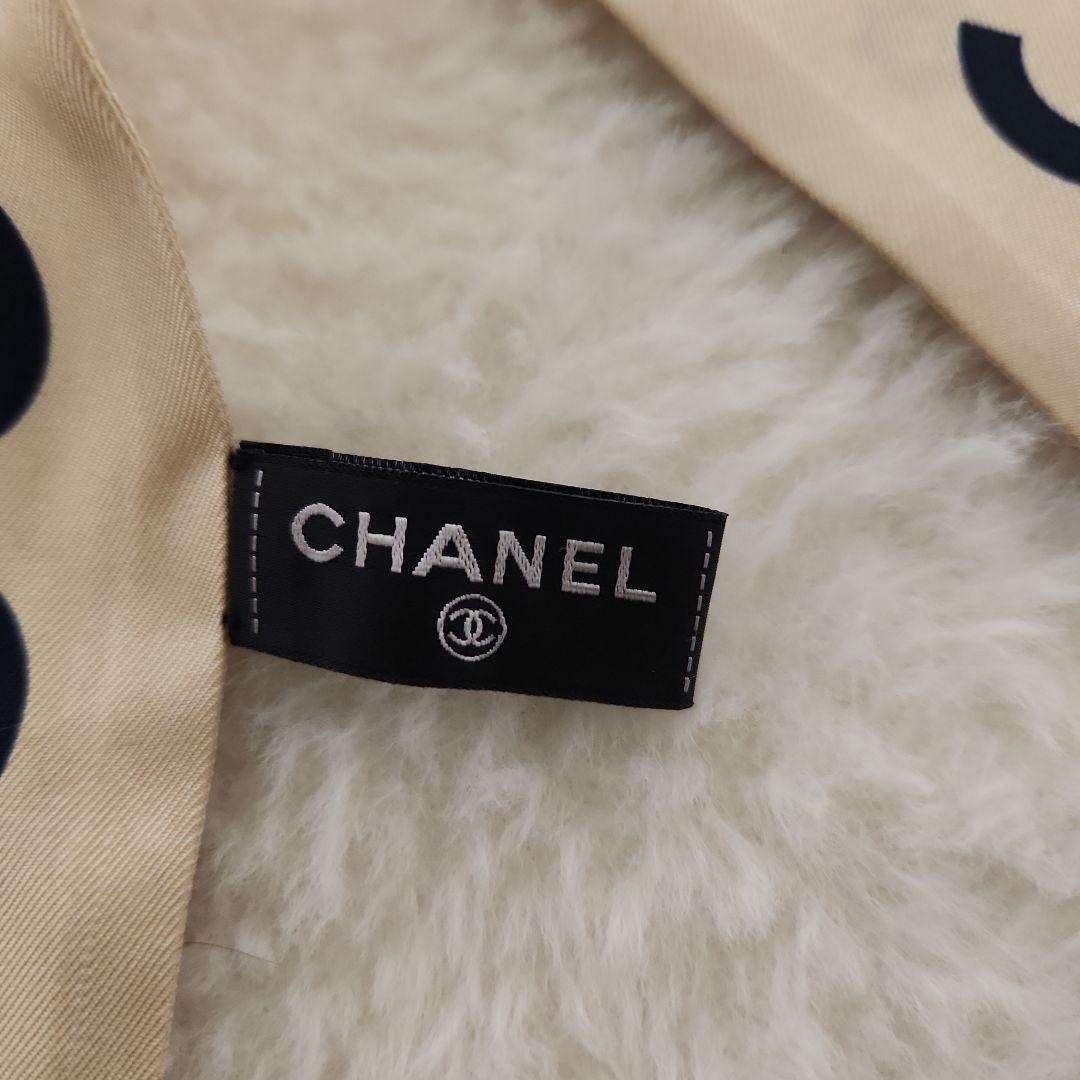CHANEL　ココマーク スカーフ　シルク　ベージュ　カメリア