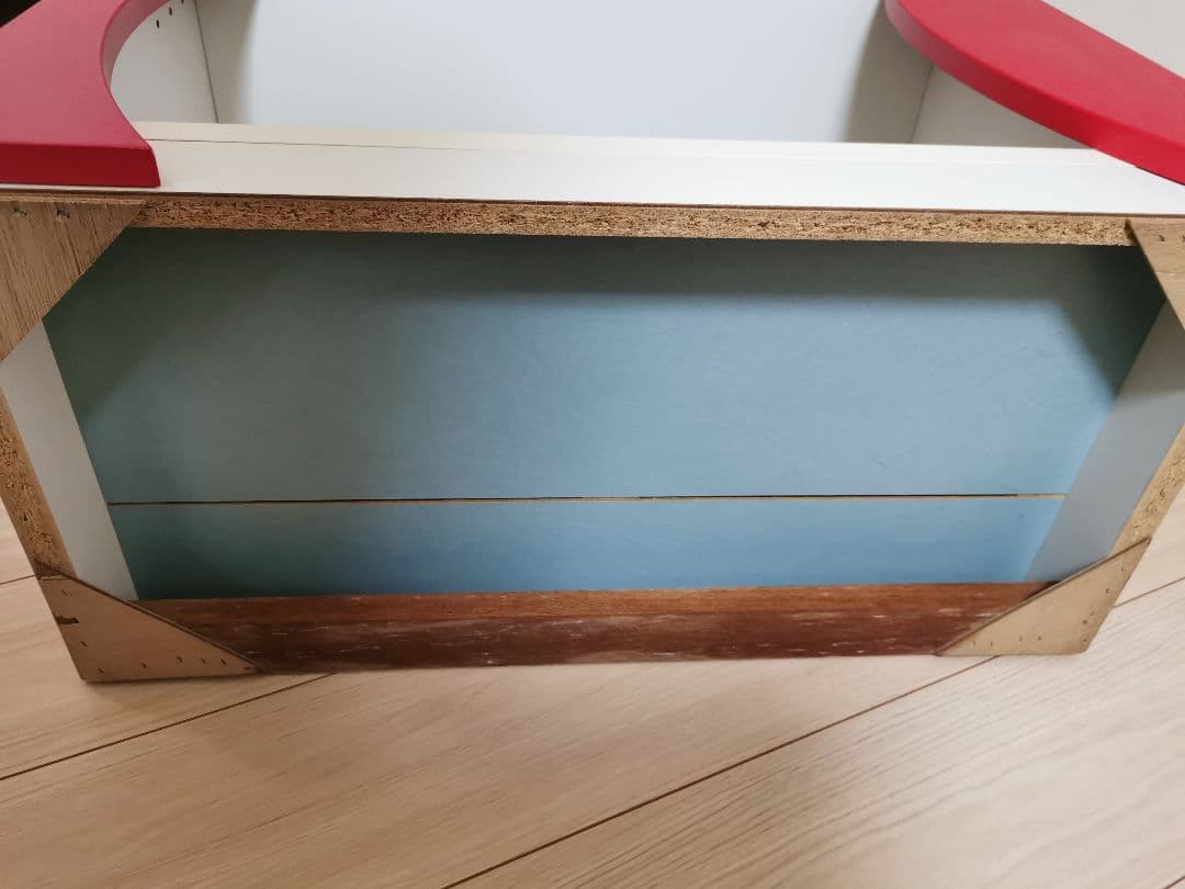 棚　本棚　波形デザイン木製ラック 4段 赤白　レトロ　高橋木工所　東京インテリア