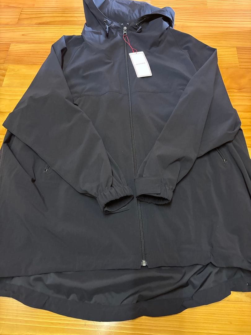 新品‼️DRESSTERIOR ブラック フード付きジャケットストレッチ裏地付き