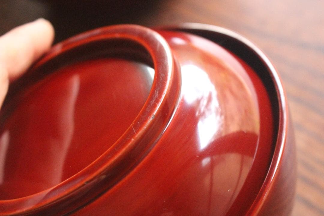 小傷あり！風情ある千筋糸目に極上桐花蒔絵の映えるお椀2点（検輪島塗懐石椀雑煮椀