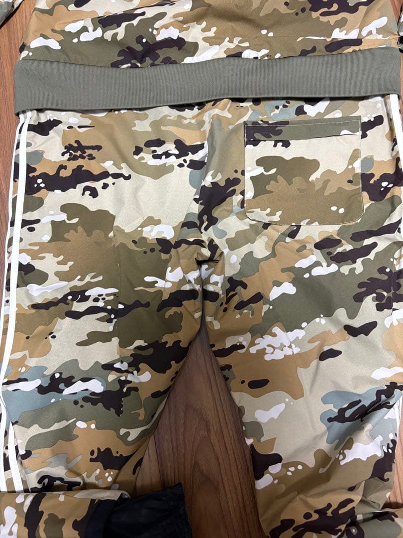 美品 希少 3XL シグネチャー adidasスノーボード 國母和宏 ウェア