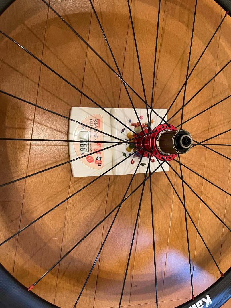 軽量カーボンホイール チューブラー シマノフリー11s、タイヤ付き