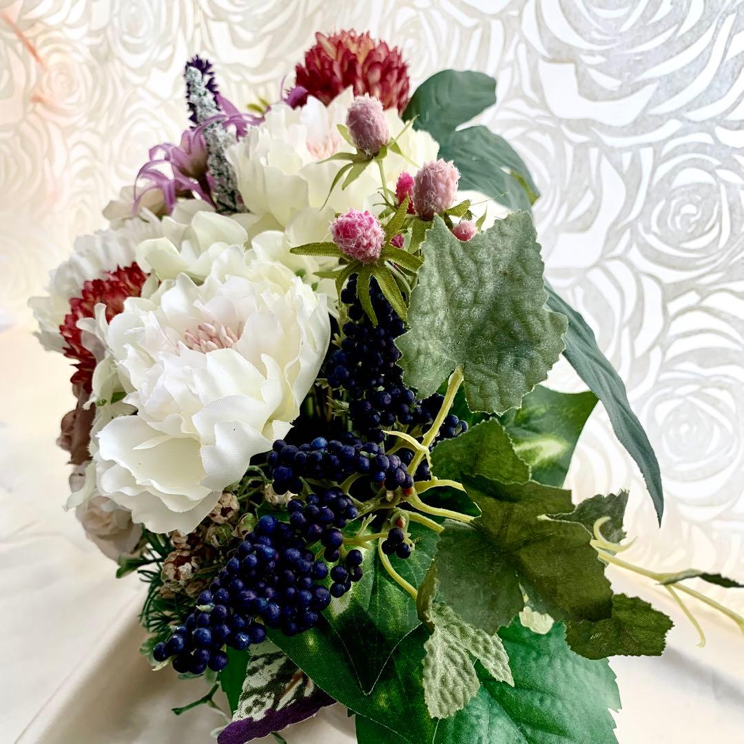 フラワーアレンジメント　白インテリア　フラワーギフト　お花置物　和インテリア