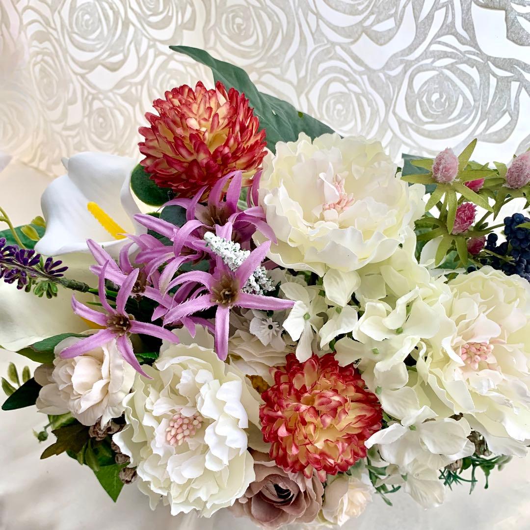 フラワーアレンジメント　白インテリア　フラワーギフト　お花置物　和インテリア