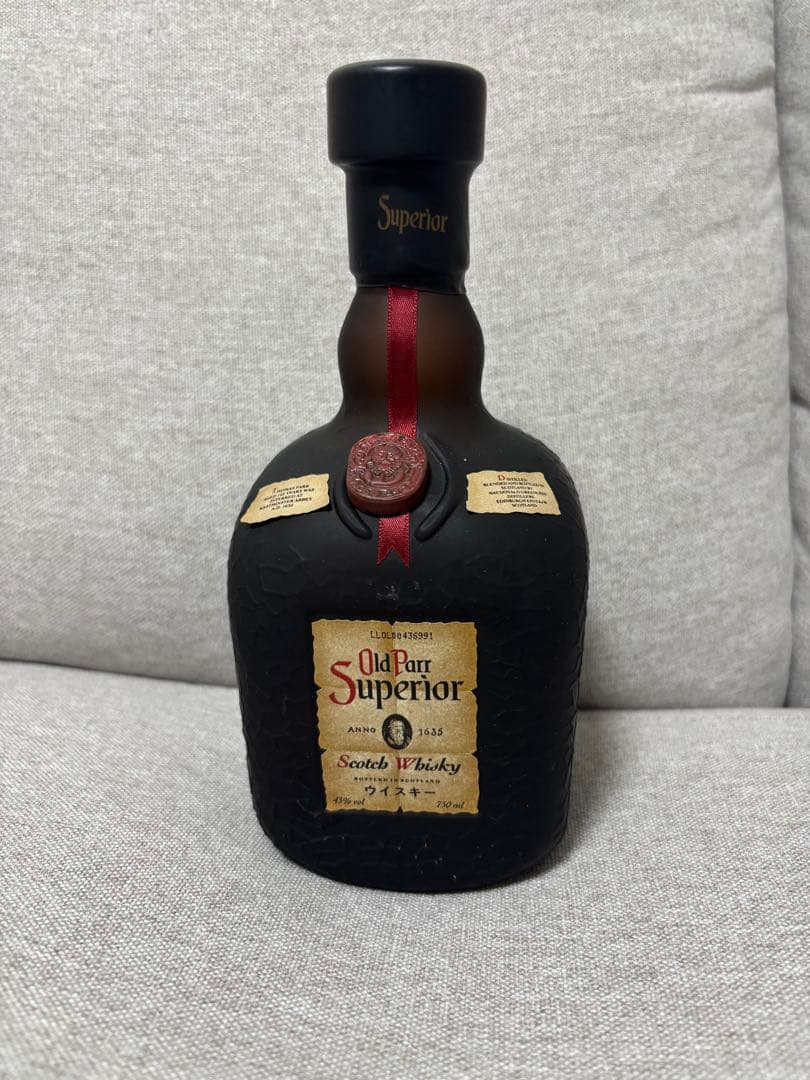 オールドパースーペリアOld Parr Superior 750mlボックス付