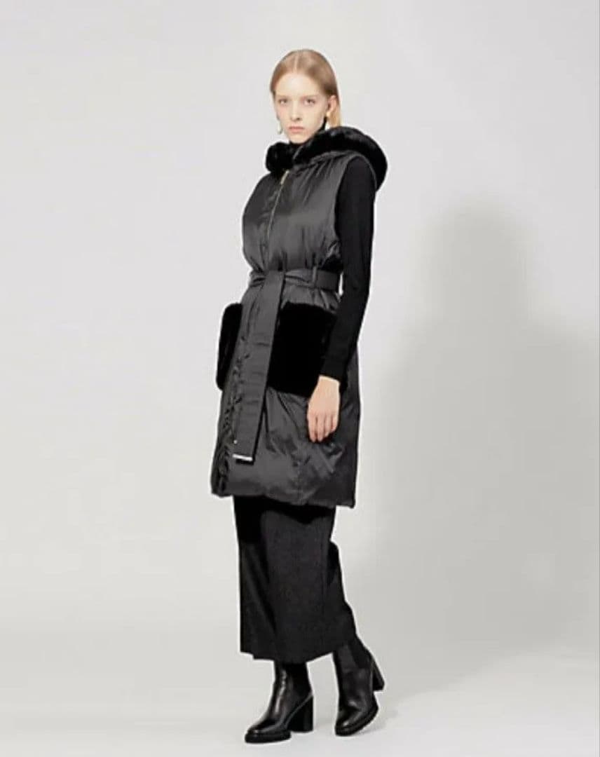 【EPOCA】定121,000円エアリーグレース ダウンジレ　理由あり　お安く