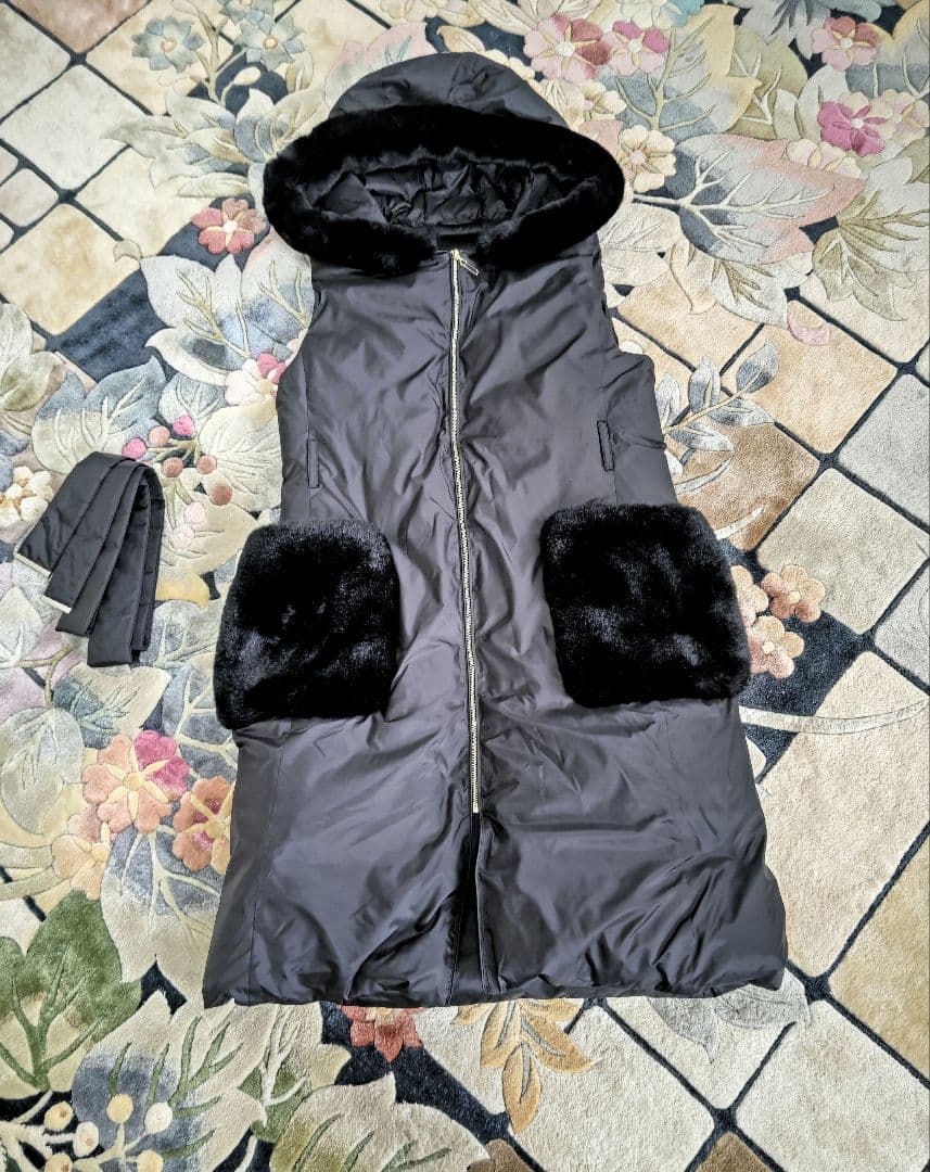 【EPOCA】定121,000円エアリーグレース ダウンジレ　理由あり　お安く