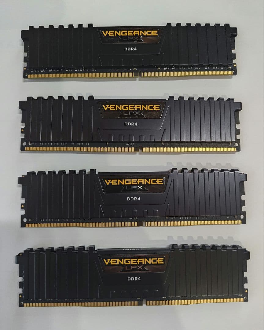 メモリー Corsair Vengeance DDR4 64GB 3200MHz