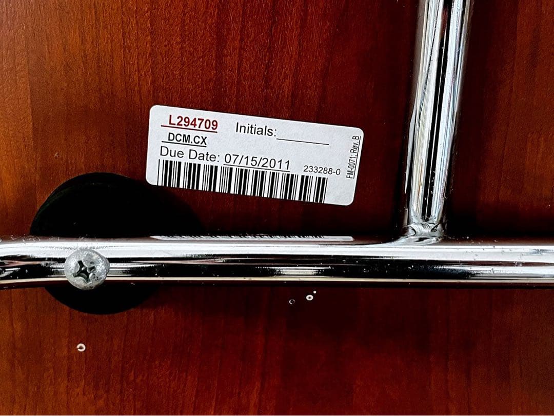 シナロー　HermanMillerハーマンミラー DCMウォールナット3