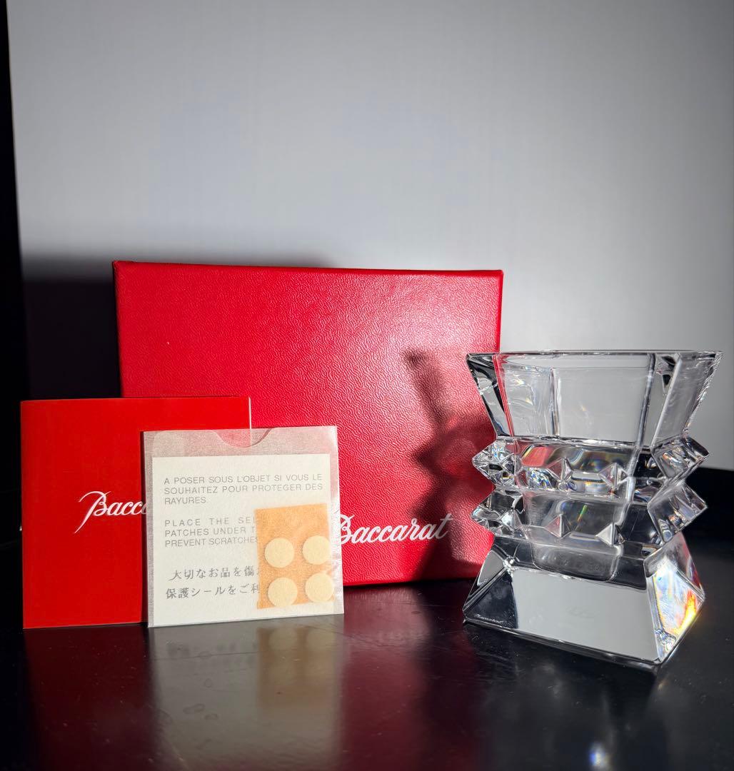 Baccarat コロンビーヌ ベース フラワーベース