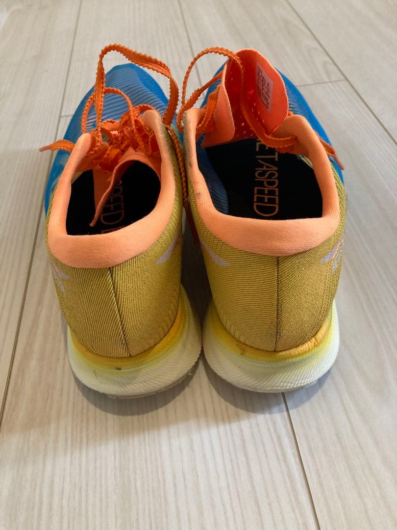 asics メタスピードエッジプラス