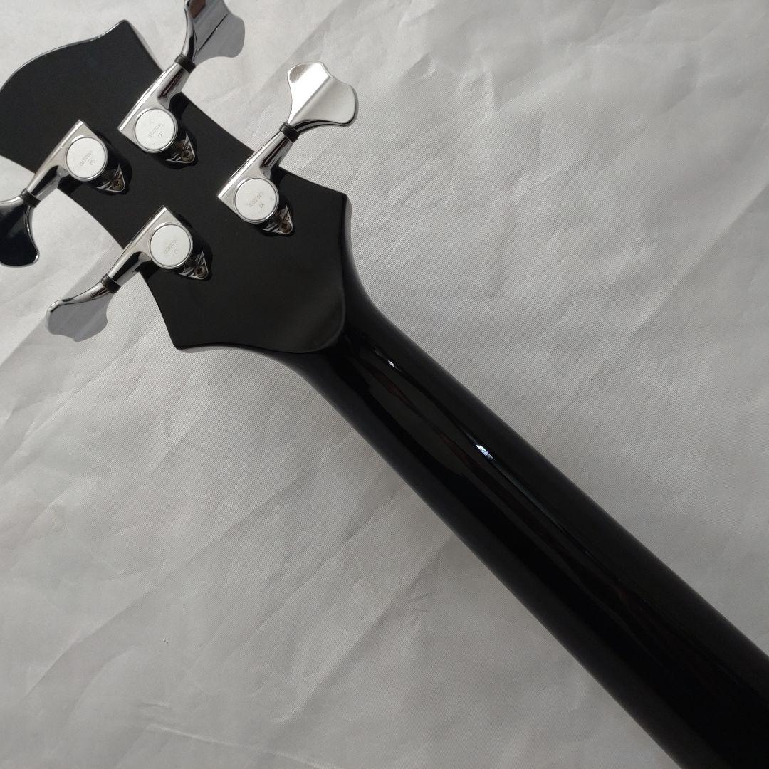 GazettE れいたモデル スルーネック仕様