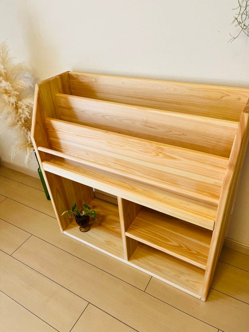 ひのきの絵本棚　ブックシェルフ　本棚　無垢材家具　桧　檜