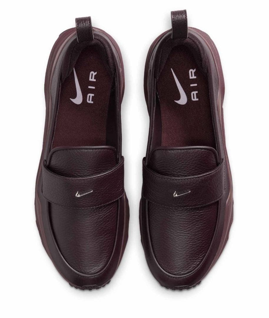 Nike エアマックス フェノメナ バーガンディ