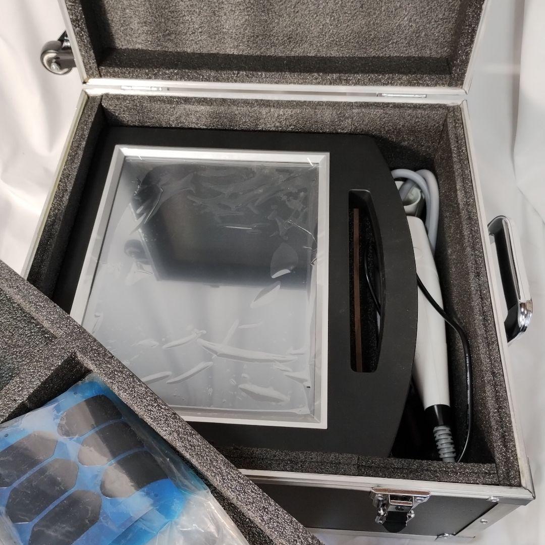 ハイフ HIFU タッチパネル式 ケース付き