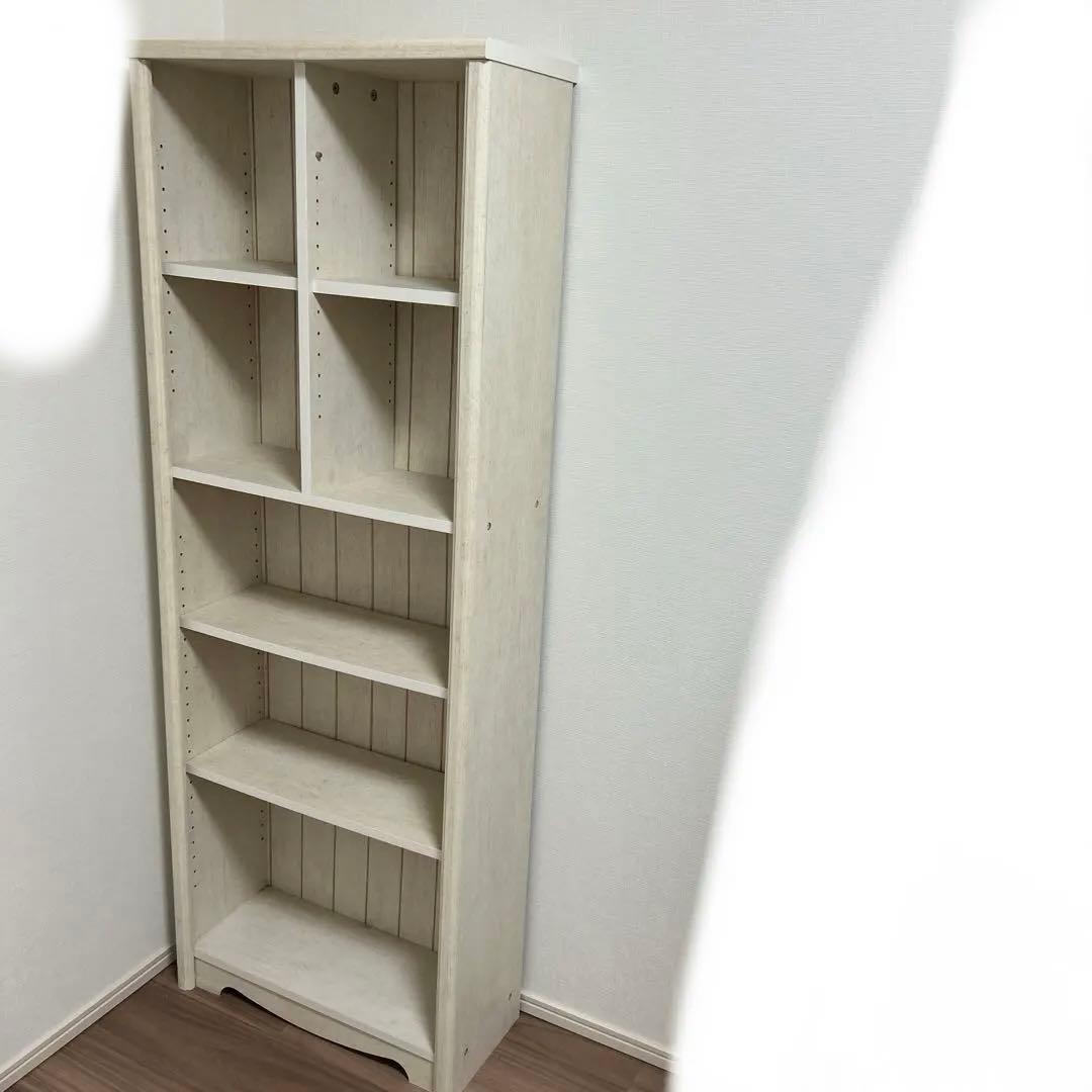 ニトリ　オープンシェルフ　リズバレー　ホワイト ストライプ模様 シェルフ 本棚