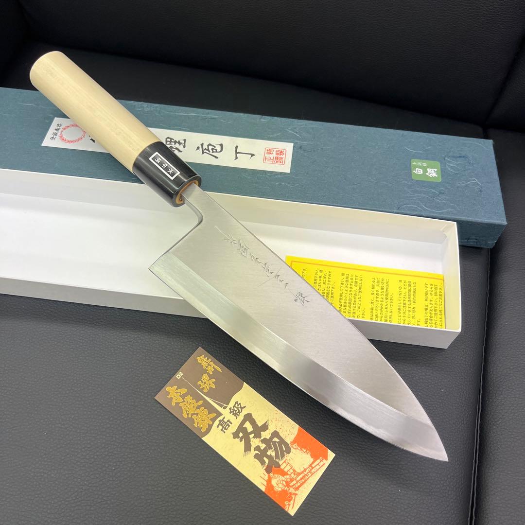 ★新品送料込堺一文字吉国白二鋼出刃包丁195mm水牛柄マチ磨き裏押し切れ味抜群