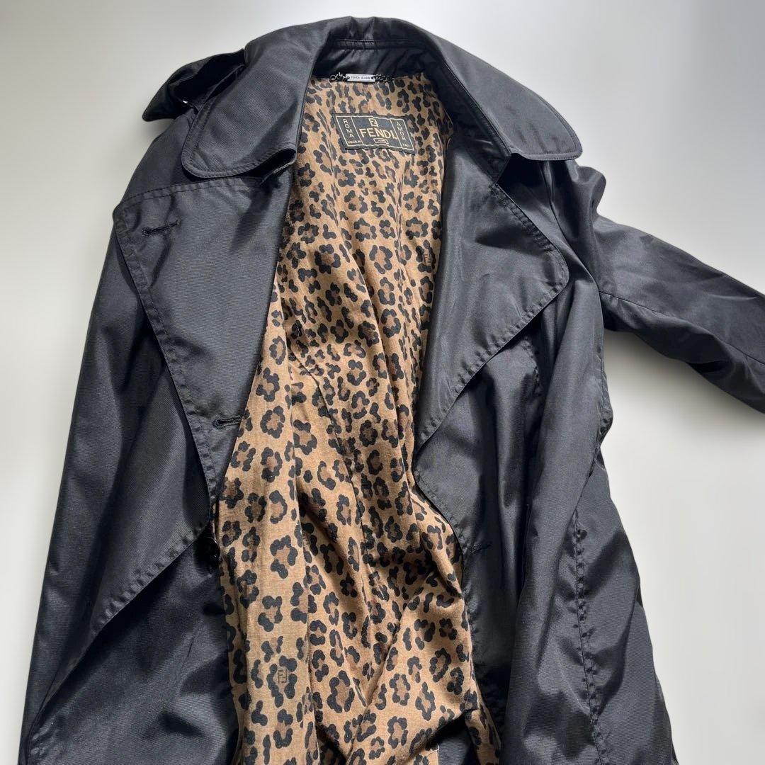 お値下げ⭐️美品⭐️FENDI ブラック トレンチコート ヒョウ柄裏地