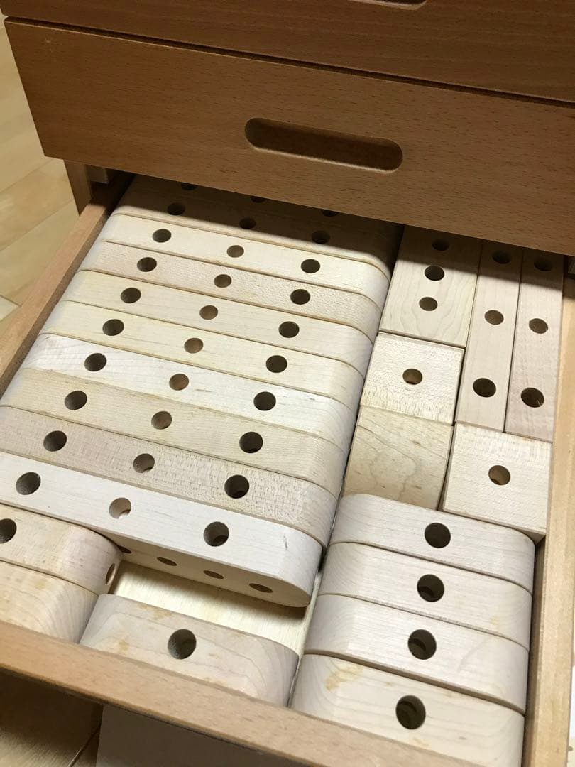【大幅値下げ】GOETHE 木製組み立て玩具　ゲーテのくみ木