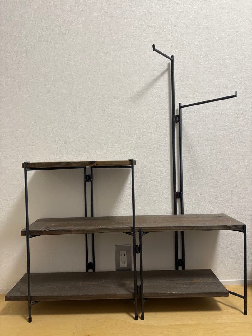 【木製アイアンラック】キャンプグッズ　outingにて購入