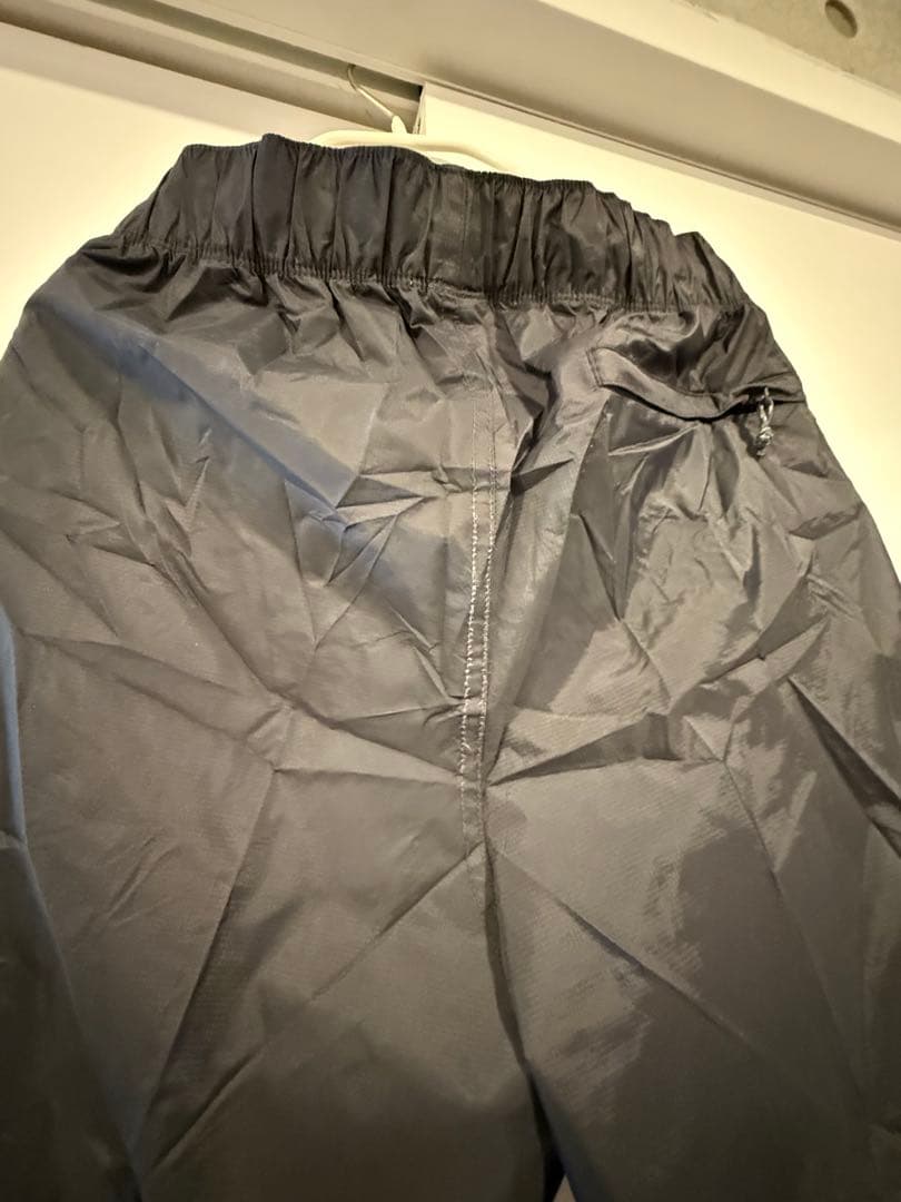 BURTON バートン　メルターパンツ　ナイロン　ロゴテープ　ウェア