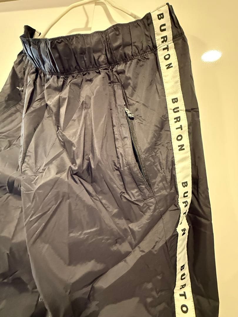 BURTON バートン　メルターパンツ　ナイロン　ロゴテープ　ウェア
