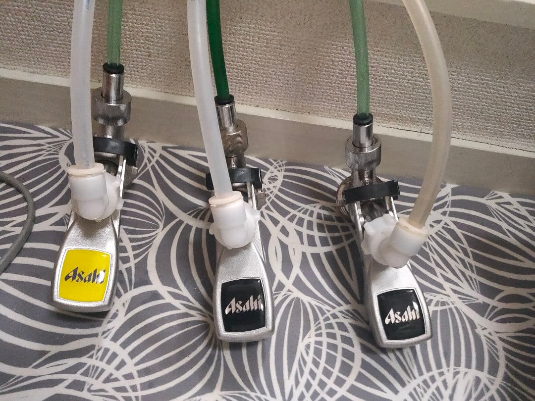 日*海様 【中古⠀】ニットク ビールサーバー ダブルタップ BSE-30W ミド