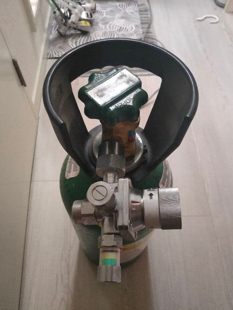 日*海様 【中古⠀】ニットク ビールサーバー ダブルタップ BSE-30W ミド