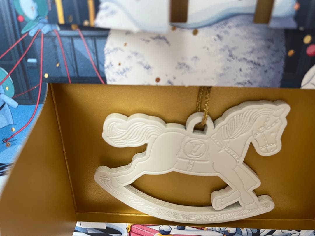 ルイヴィトン アドベントカレンダー クリスマス