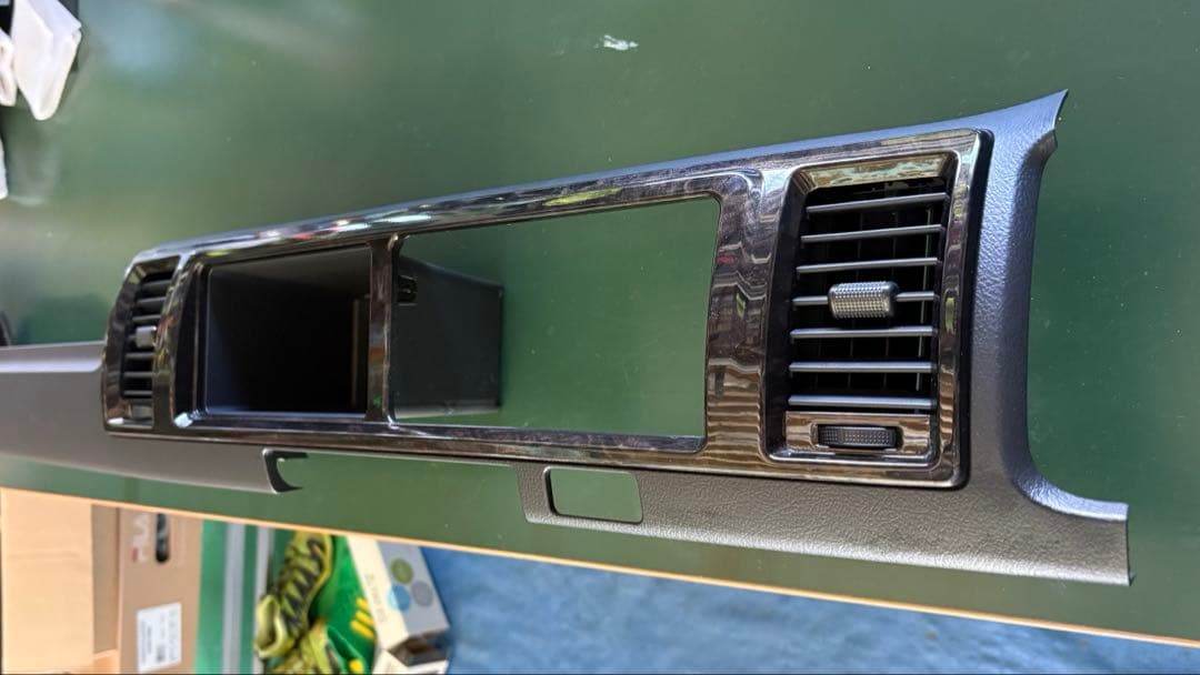 ハイエース　ワイドダークプライム2 純正インパネウッドパネル&ドアスイッチパネル