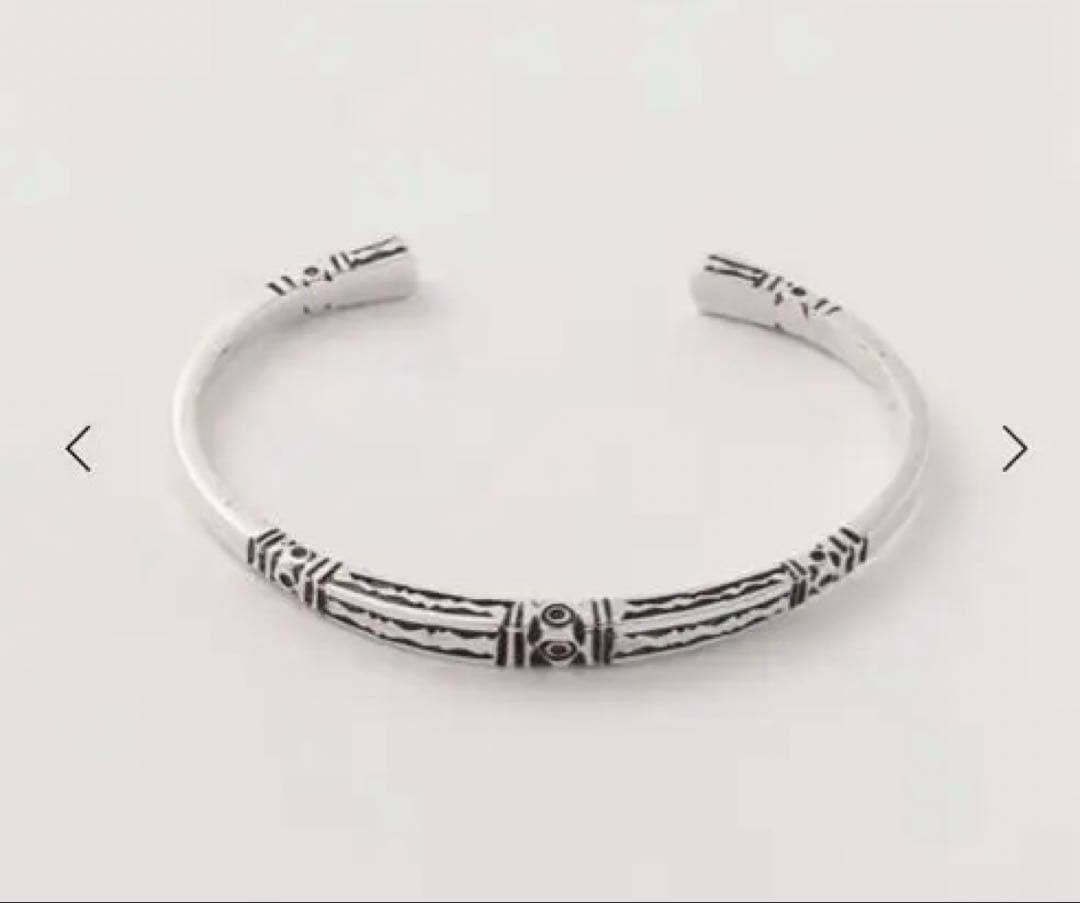 美品 スティーヴアラン トゥアレグシルバーバングルTouareg Silver