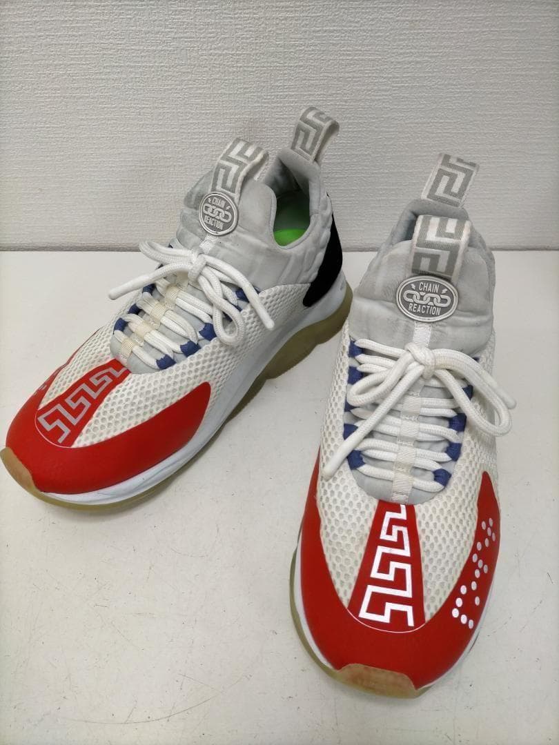 ヴェルサーチ　チェーンリアクション スニーカー 白×灰色 　251121-7Y