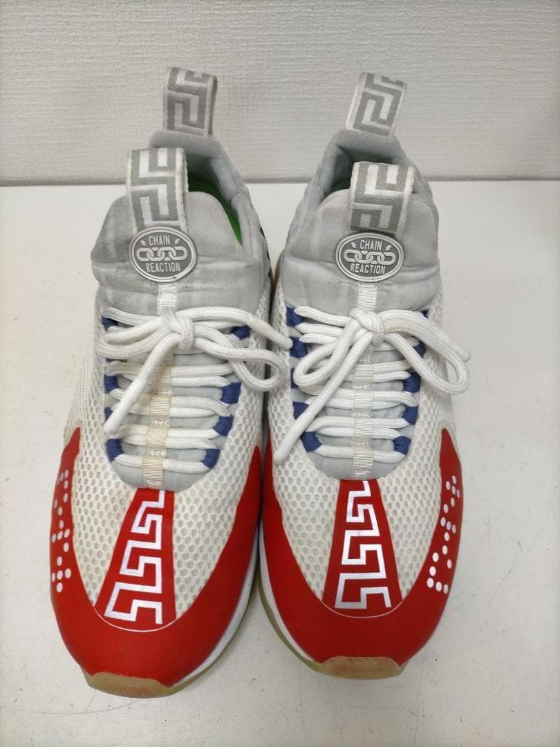 ヴェルサーチ　チェーンリアクション スニーカー 白×灰色 　251121-7Y