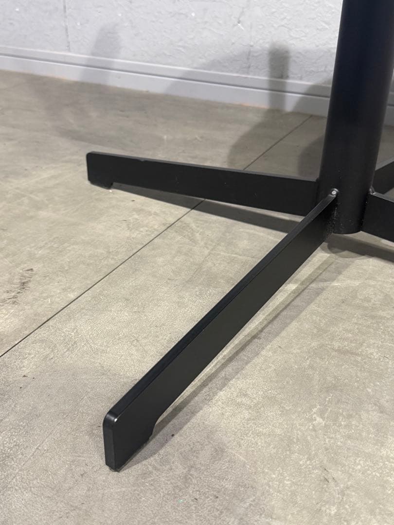 Kartell カルテル　カムバックチェア　スイーベルベース