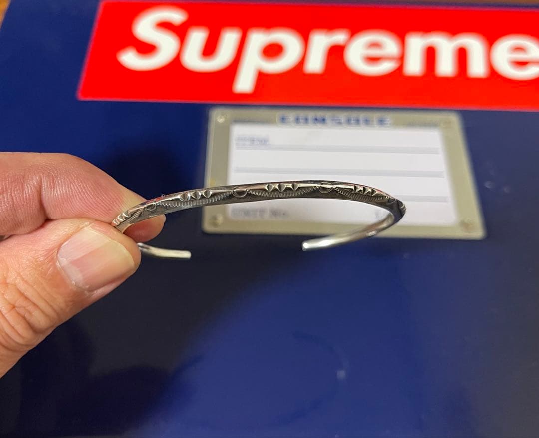 ラリースミス EXTRA THIN TRIANGLE BANGLE 3POINT