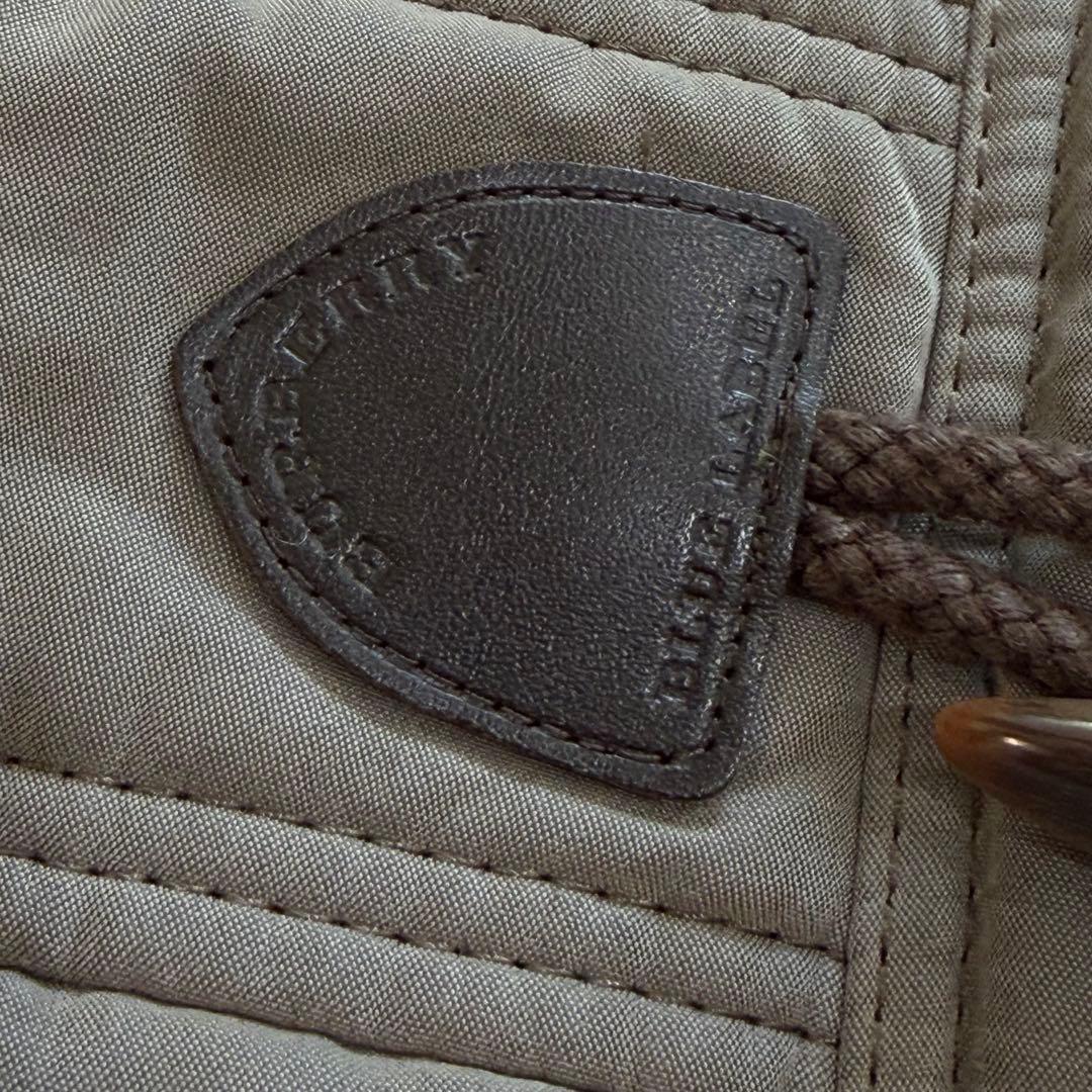 バーバリーブルーレーベル　フード付き中綿コート　ノバチェック　トグル　カーキ　L