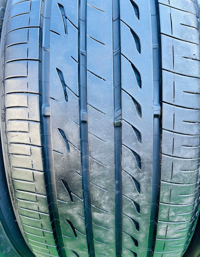 225/45 R18 BRIDGESTONE REGNOラジアルタイヤ2023年