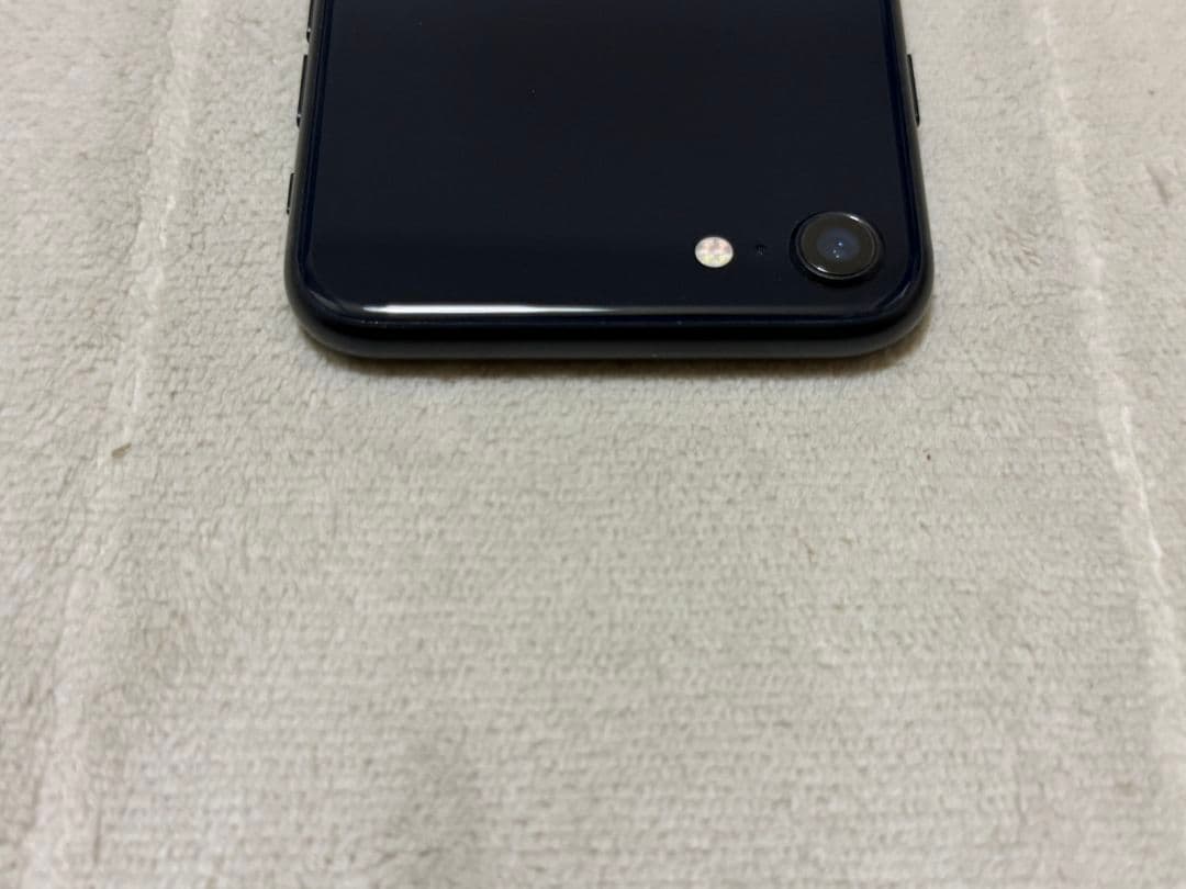iPhone SE 3世代 64GB SIMフリー