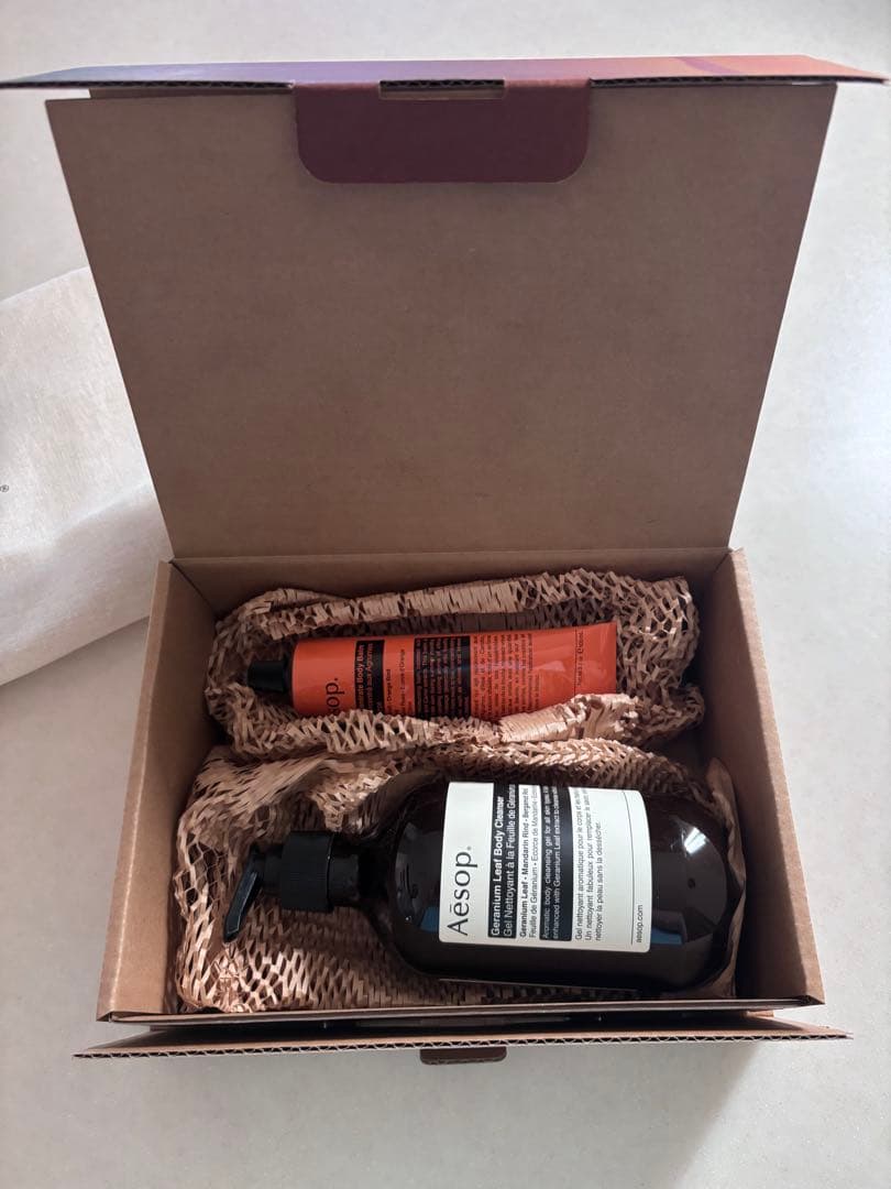 Aesop ゼラニウム ボディクレンザー＆ボディークリーム